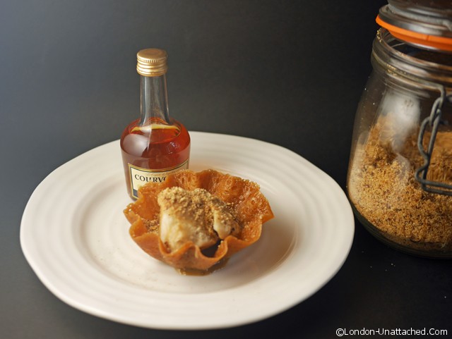 Brandied banana ice cream baskets