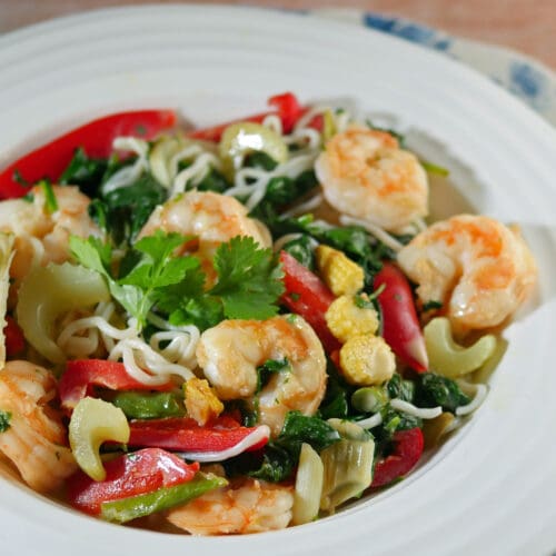 Spicy prawn and coconut noodles