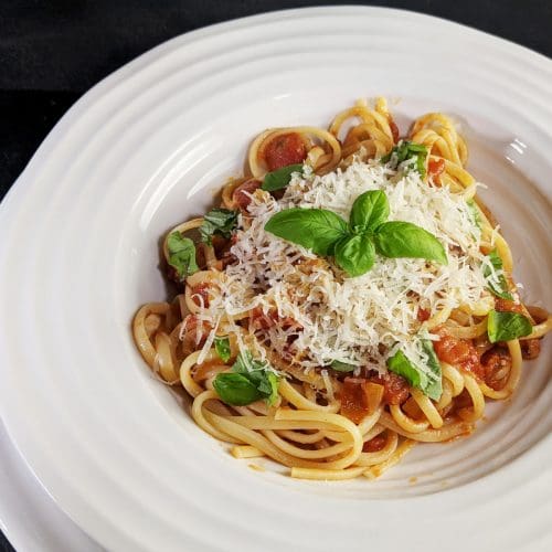 Tomato Chilli Sauce for Pasta Arrabbiata