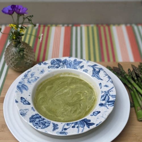 Asparagus and Chicken Soup
